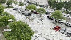 Непогода у Західній Європі: у Німеччині випав град завбільшки з тенісний м'яч