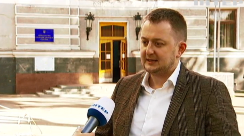 Свідоцтво про вакцинацію: в Україні почали видавати перепустки у свободу