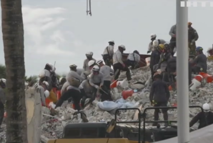 Обвал багатоповерхівки у Маямі: ідентифікували тіла 24 осіб