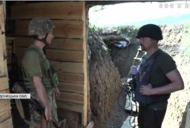 Війна на Донбасі: ворог п'ять разів обстрілював позиції українських армійців