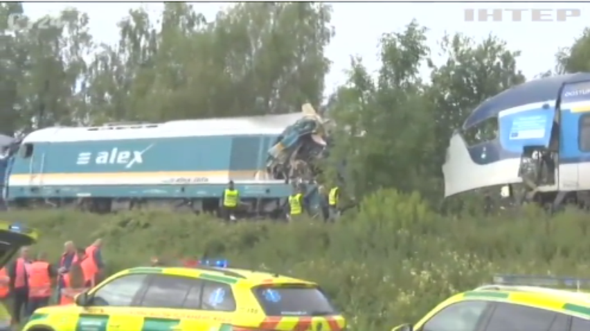 У Чехії зіткнулись два пасажирські потяги: є загиблі